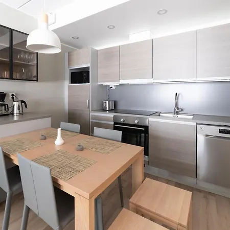Apartment Ride & Glide Yllaes, Lakanat Ja Loppusiivous Sisaeltyvaet